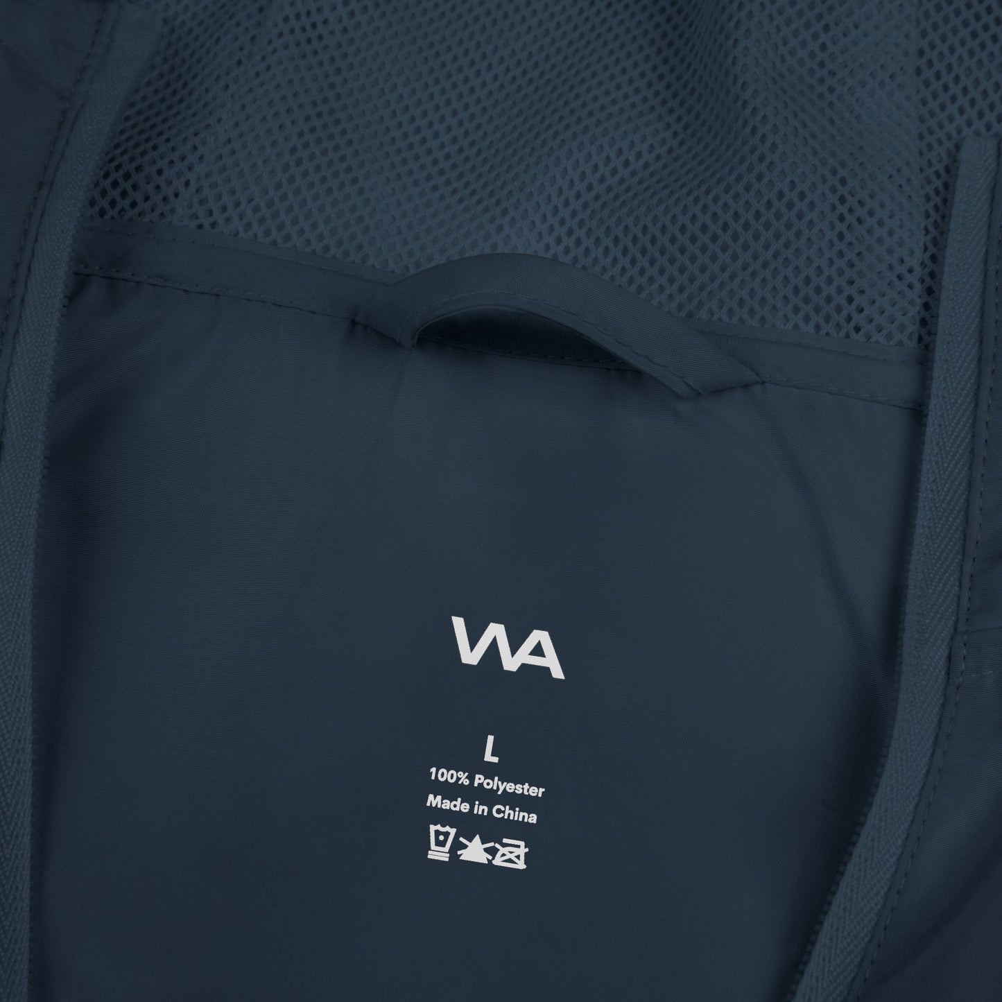 Minimal Logo Windbreaker Jacket — Lightweight Full-Zip Hooded Shell