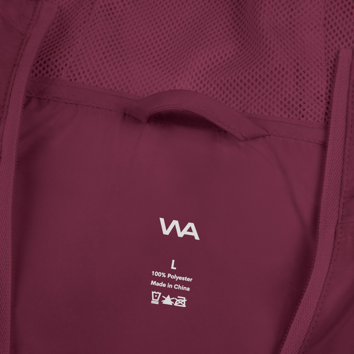 Minimal Logo Windbreaker Jacket — Lightweight Full-Zip Hooded Shell