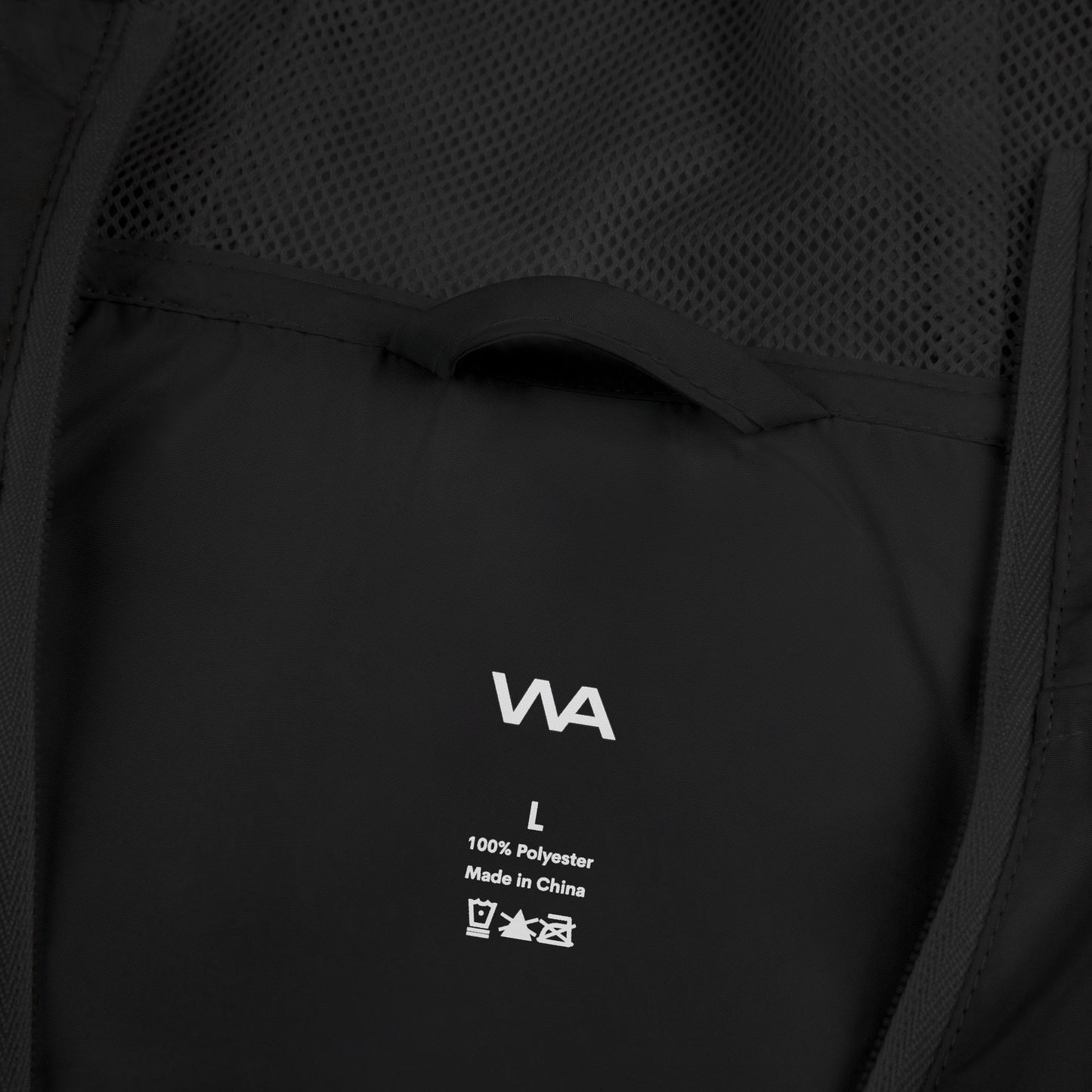 Minimal Logo Windbreaker Jacket — Lightweight Full-Zip Hooded Shell